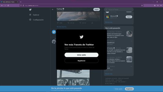 Popup appearing when scrolling trhough any twitter profile.