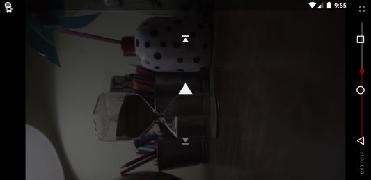 Smart fullscreen rotation rotates the vertical video in landscape mode